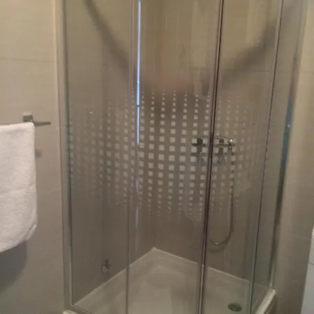 La 1 Apartment Bol