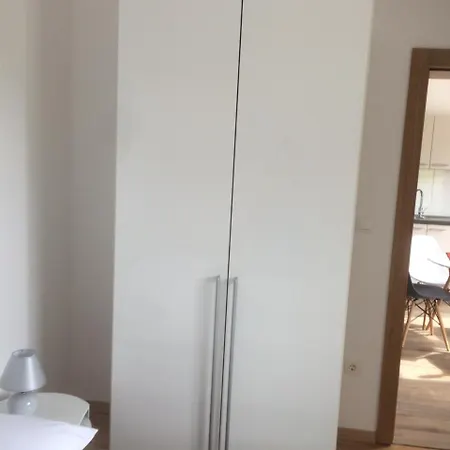Apartment La 1 *