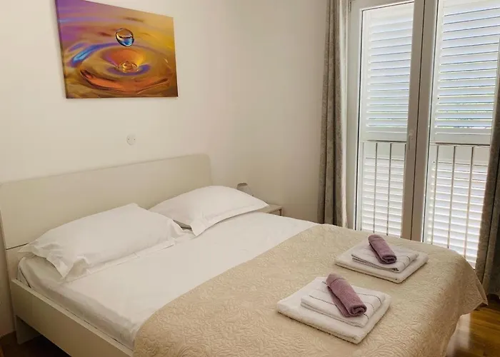 La 1 Apartament *