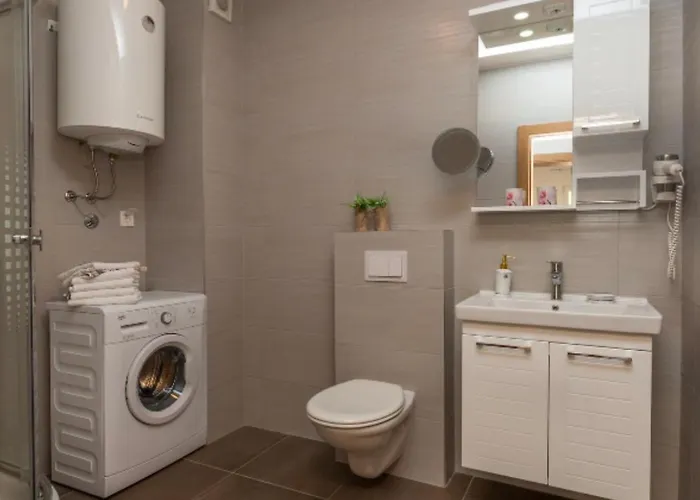 Apartament La 1