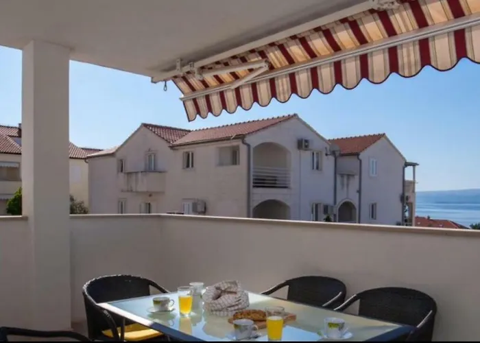 La 1 Apartament Bol