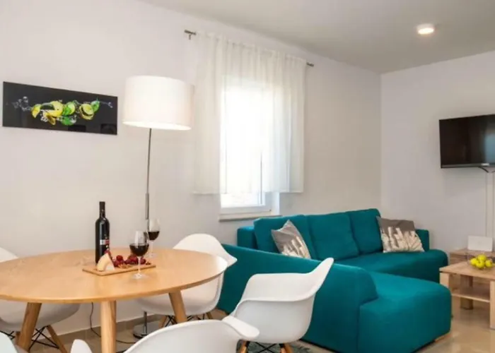 Apartament La 1