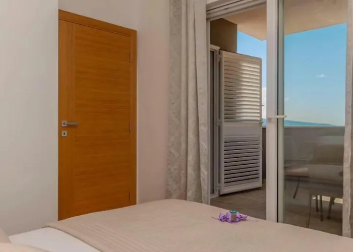 La 1 Apartament Bol