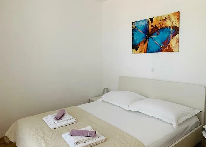 La 1 Apartament Bol