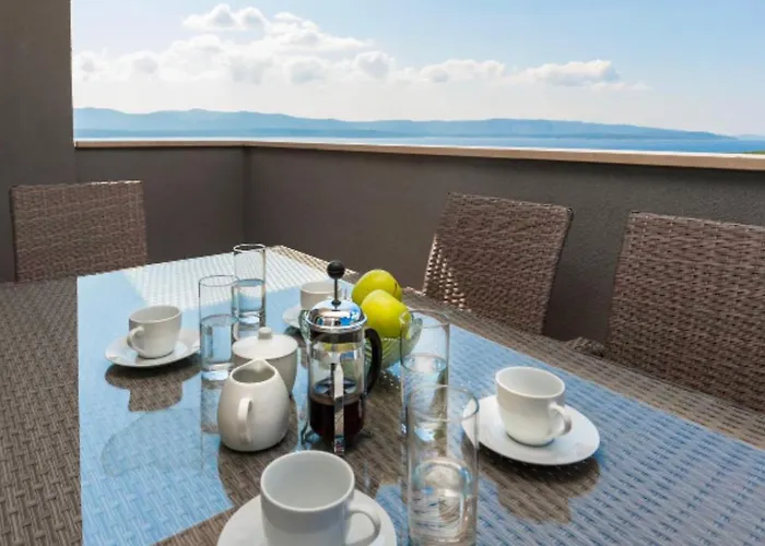 La 1 Διαμέρισμα